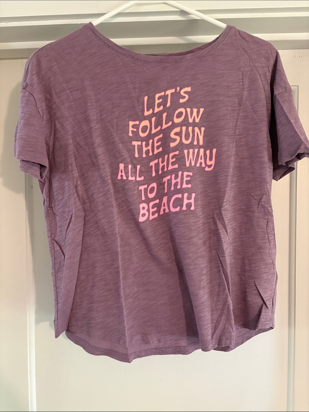 Old Navy Purple Short Sleeve Tee with Pink Graphic